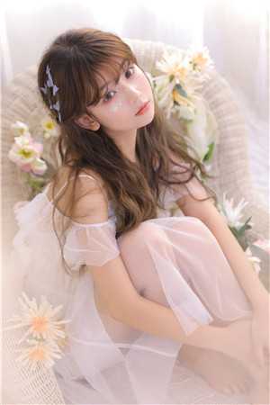 离婚后，傲娇大佬日日缠着她