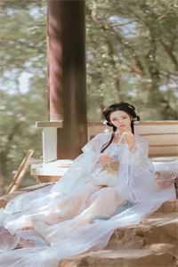 分手后，她和马甲大佬闪婚了