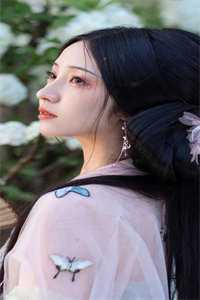 美女，我只想治病，你居然想同居