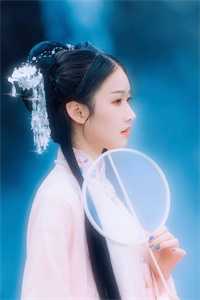 携四宝嫁邪王，她碾压众渣渣上位了