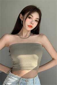 重生后，我抱紧大佬的金大腿