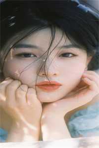 报告娘娘，暴君他有读心术