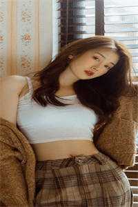 渡劫失败后，玄学大佬成了小农女