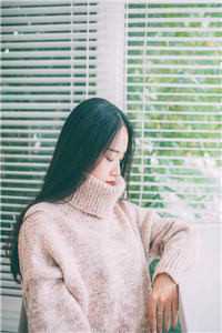 退婚当天，声名赫赫的权王要娶我回家