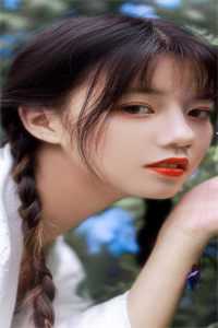 哥哥们别求了，夫人和王爷上山赏月了
