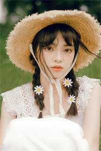 强吻女帝后，他在宗门吃软饭