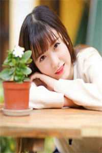 末世种田，我在基地当咸鱼