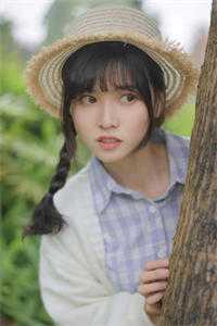 渡劫失败后，玄学大佬成了小农女