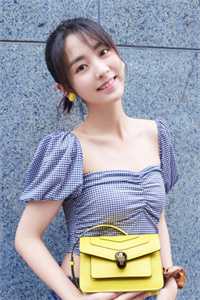 隐婚狂宠：霸总娇妻她深藏不露