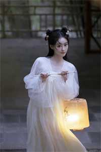 穿进修仙界：我截胡了男主的女人