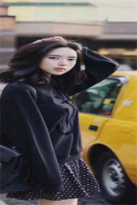 身为主角，我除了女帝老婆一无所有