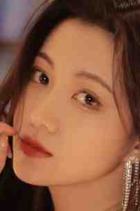 嘲我混得差？我老婆可是国民女神