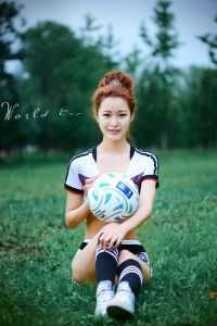 重生后，我抱紧大佬的金大腿