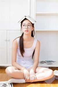 嫁给穷小子后，她成了百亿富婆