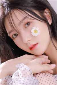 假皇帝，皇后嫔妃一个个送上门