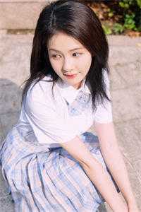 白露：女儿油画值千万？老公教的