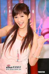 被祖龙偷听心声后，她成了大秦吉祥物