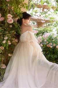 七零军婚甜宠：知青她又娇又飒