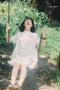 开局闪婚绝美总裁，前女友急了