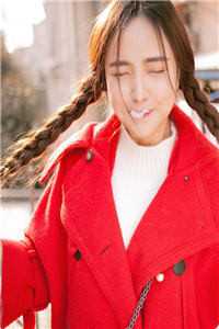 军婚甜如蜜，恶女穿七零被宠上天