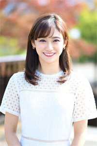 开局一首歌，冰山校花封我为男神