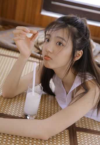 娱乐：锦鲤助理，杨老板人麻了