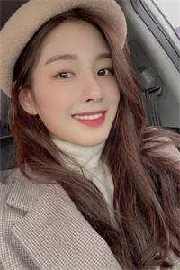 被逼嫁人，我转身闪婚豪门总裁