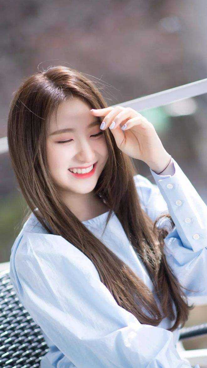 重生未婚夫黑化前，做他的白月光