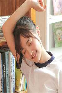 穿成厌世嫡女：富贵实非我本意