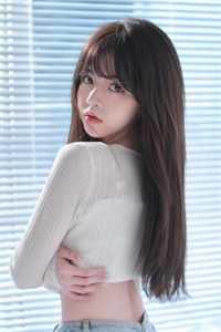 夜钓遇女尸，我问她水里有没有鱼