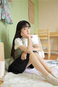 穿成霸总妻，我炮灰碾压女主角！