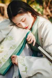 甜蜜军婚：俏军嫂在八零赚麻了