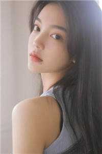 哥哥们别求了，夫人和王爷上山赏月了