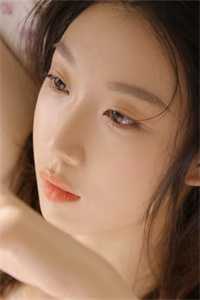 先婚后爱：豪门大佬宠她在怀