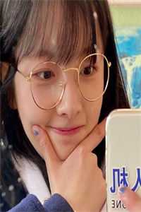 重生新婚夜，我在七零糙汉怀里肆意惹火