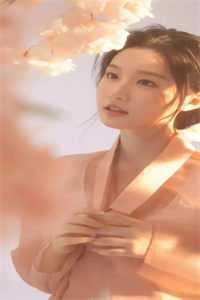夜钓遇女尸，我问她水里有没有鱼
