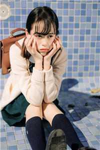 军婚撩人：倒霉女配高嫁清冷军官