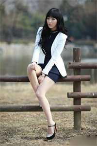 禀告首辅，夫人她又去给你物色美女了