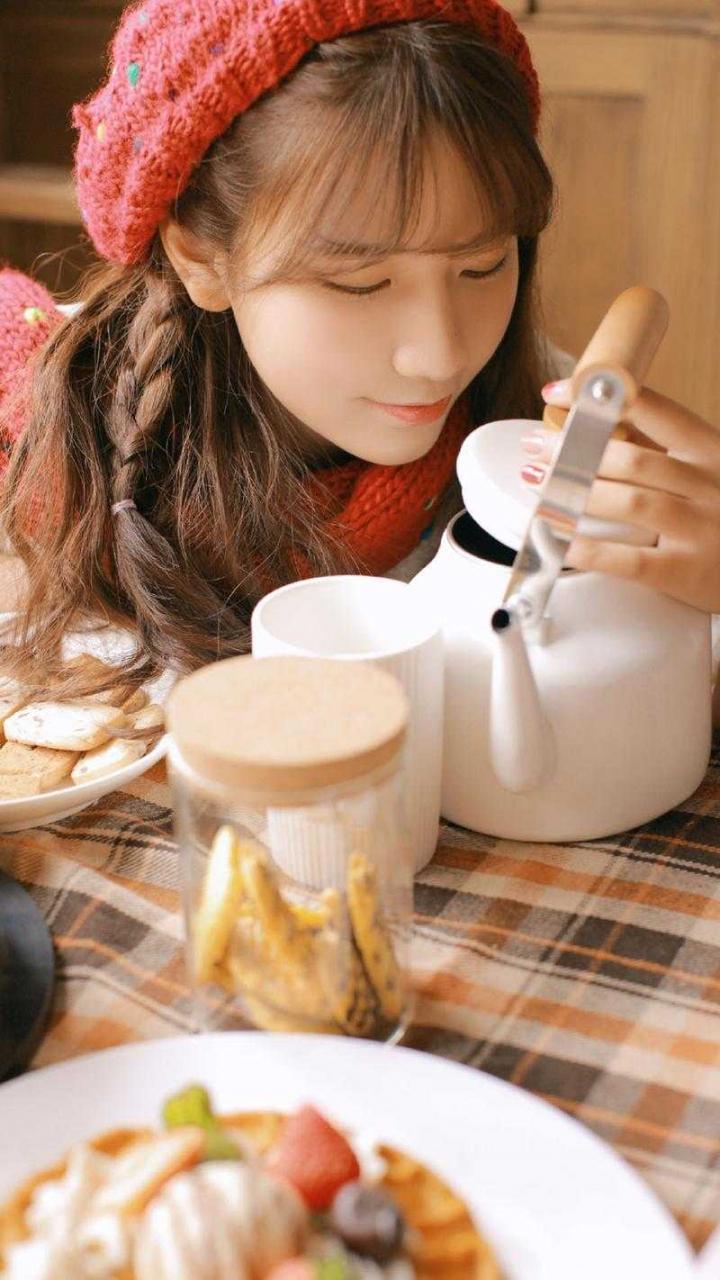 趁商业女王青涩，我要压她一筹！