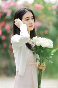 玄幻：我的九个仙女师傅