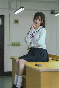 转行卖烧烤后，他桃花不断