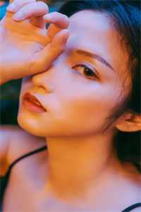 穿成霸总妻，我炮灰碾压女主角！