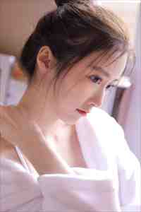 青楼女子要从良，侯爷首辅请靠边