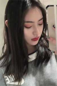 青楼女子要从良，侯爷首辅请靠边