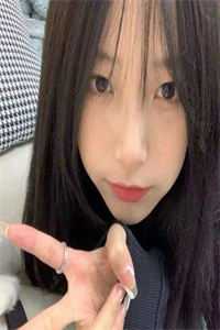 穿成霸总妻，我炮灰碾压女主角！