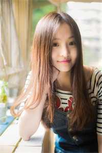离婚后藏起孕肚带球跑