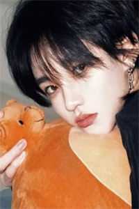 桃源俏美人