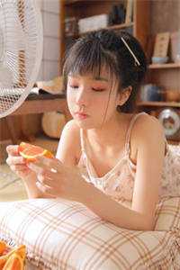 丑女翻身，废柴变大女主了