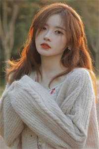 穿越成黄毛的我决心远离女主