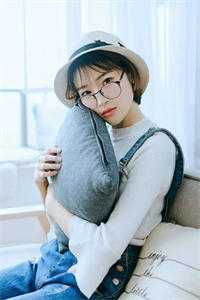 我人类的身份，被恶灵老婆曝光了